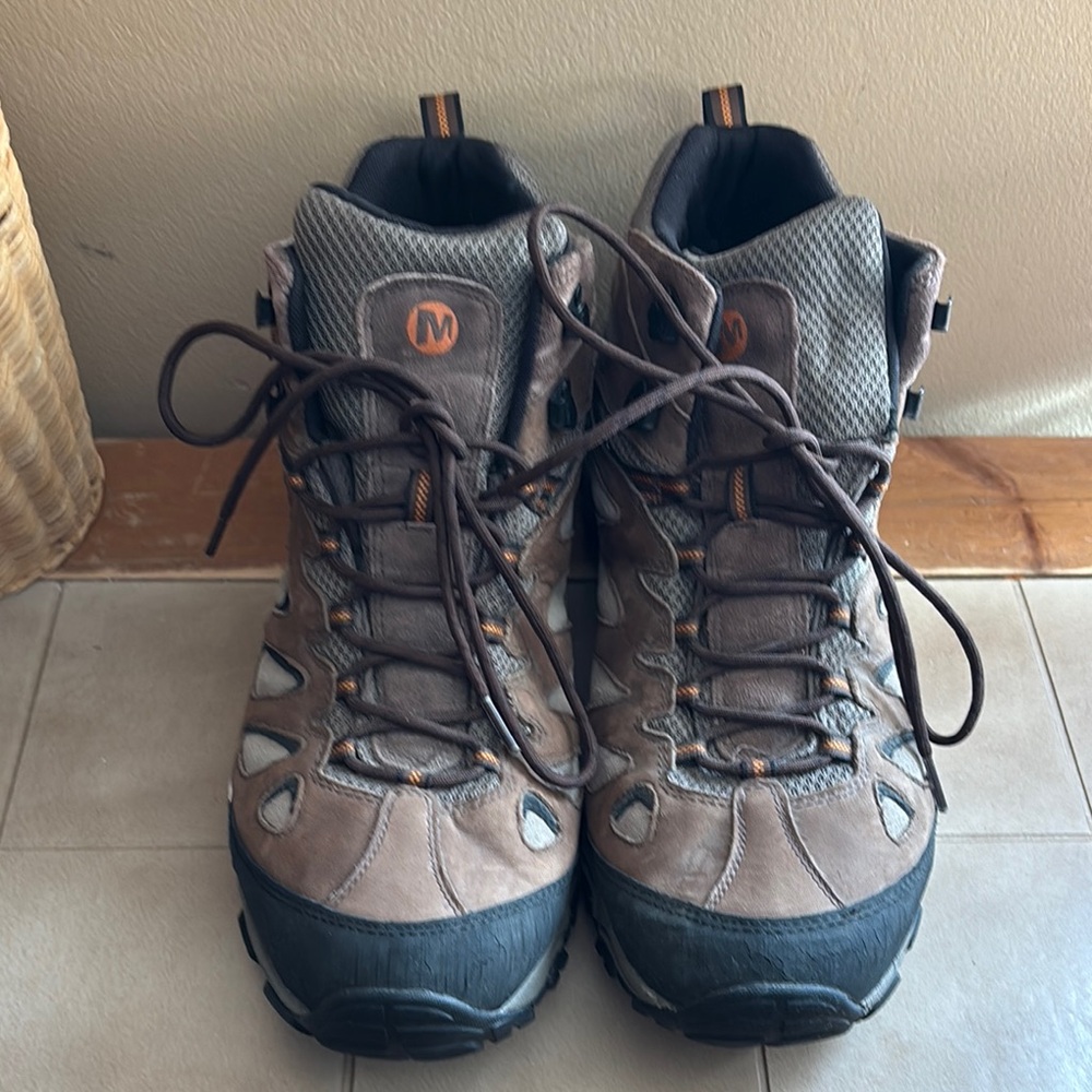 Merrell Brown‎ and Black Hiking Boots with Ankle Support 15 ⭐️